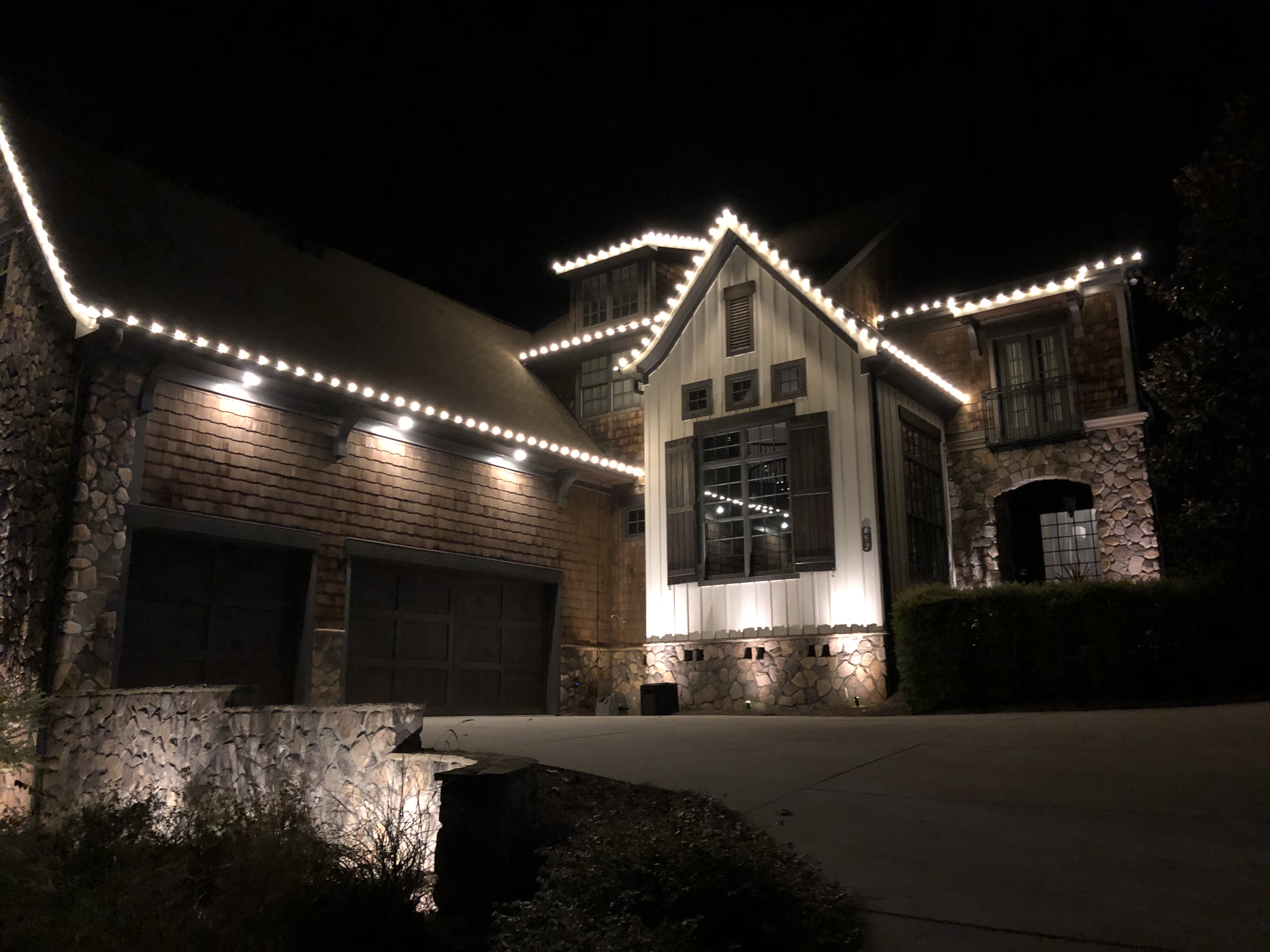Christmas Light Installer of Mooresville, NC